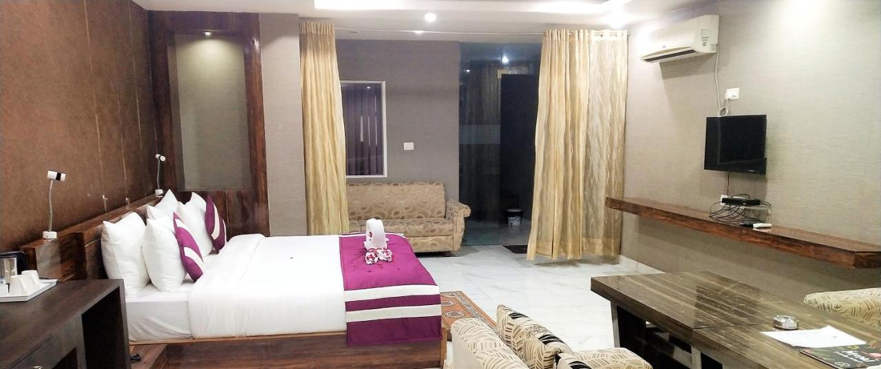 Hotel Syona Residency Lucknow Exterior foto